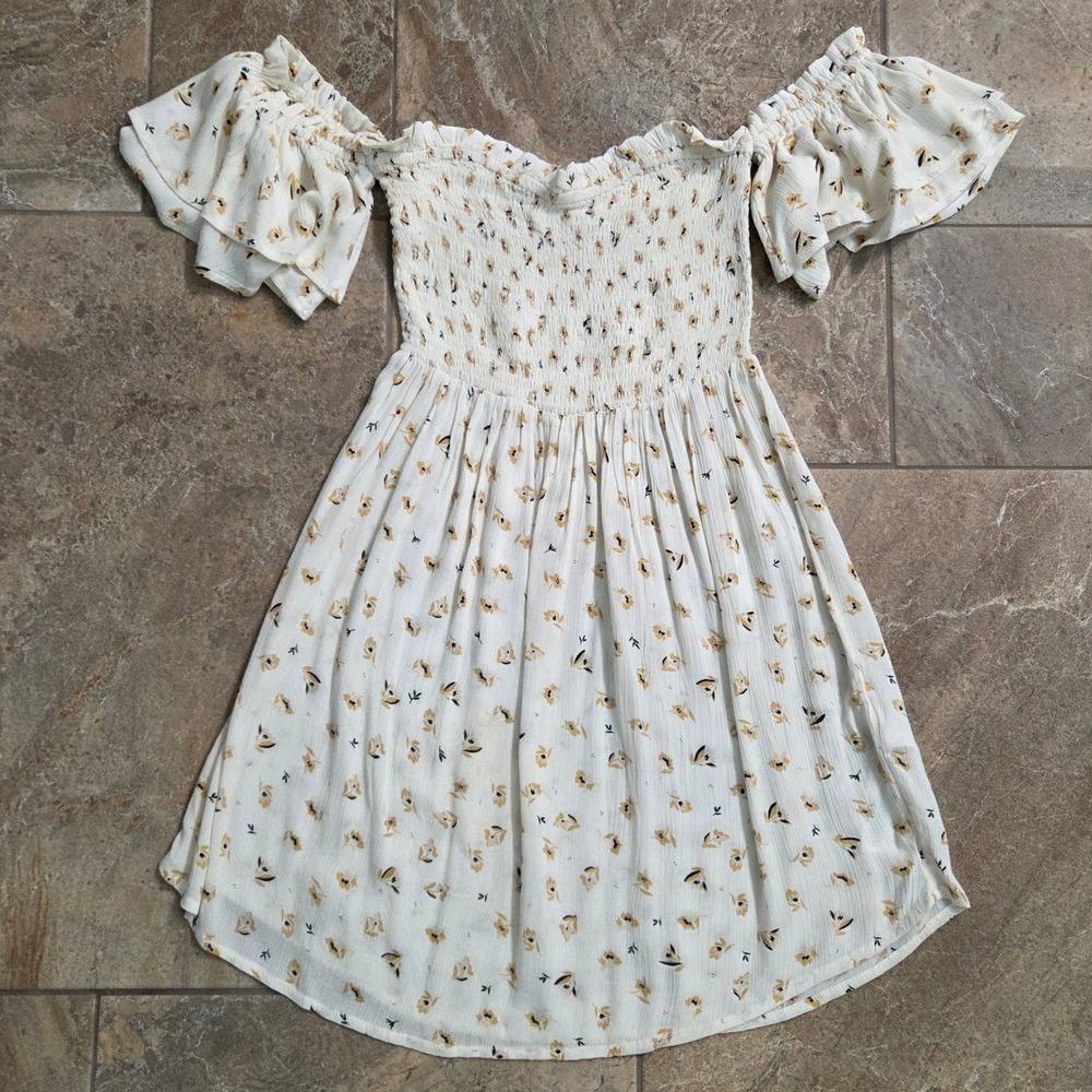 Billabong Floral Smocked Off Shoulder Mini Dress Cream Yellow M Boho Beachy